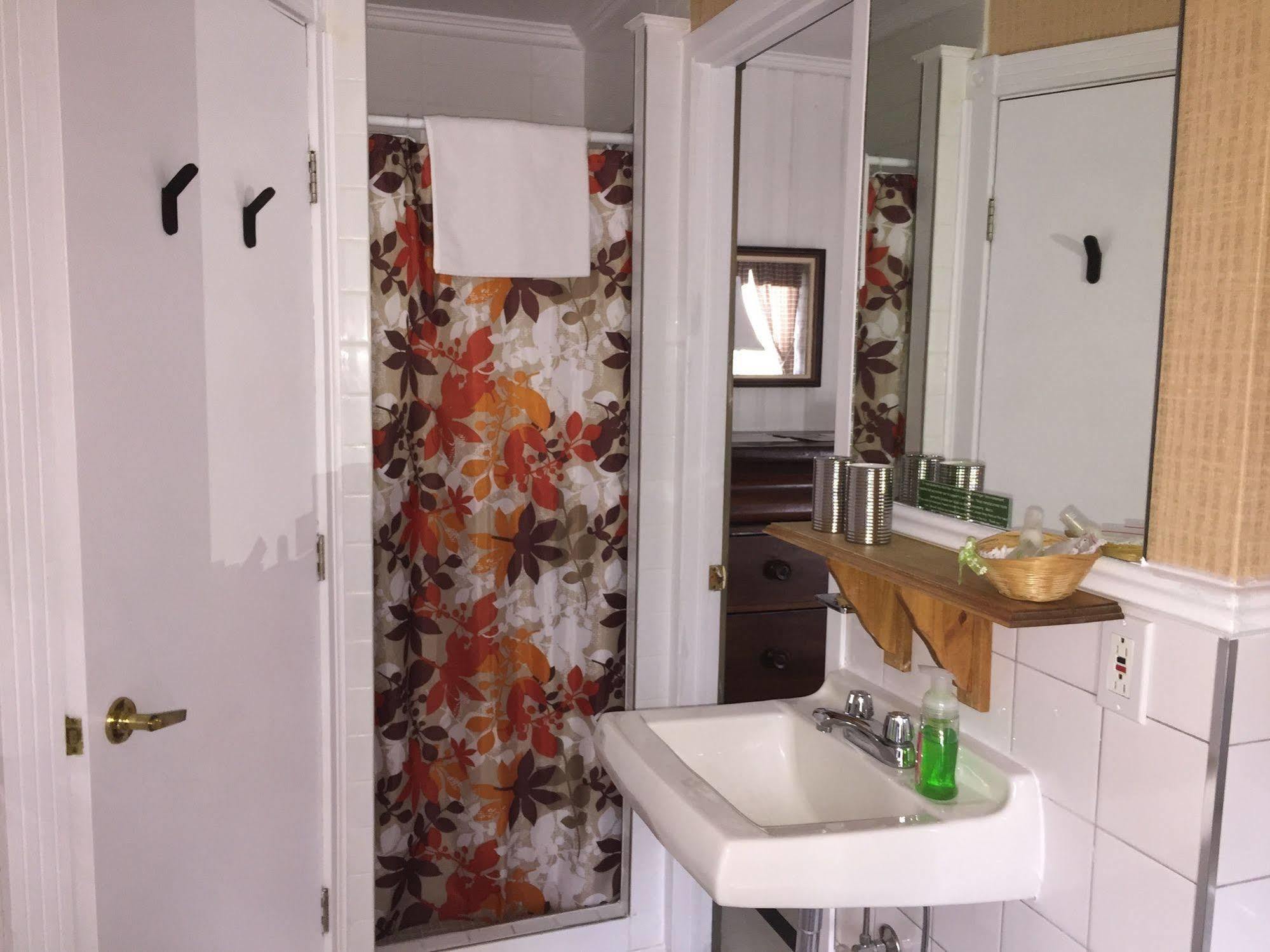 Auberge Petite Plaisance La Malbaie Extérieur photo