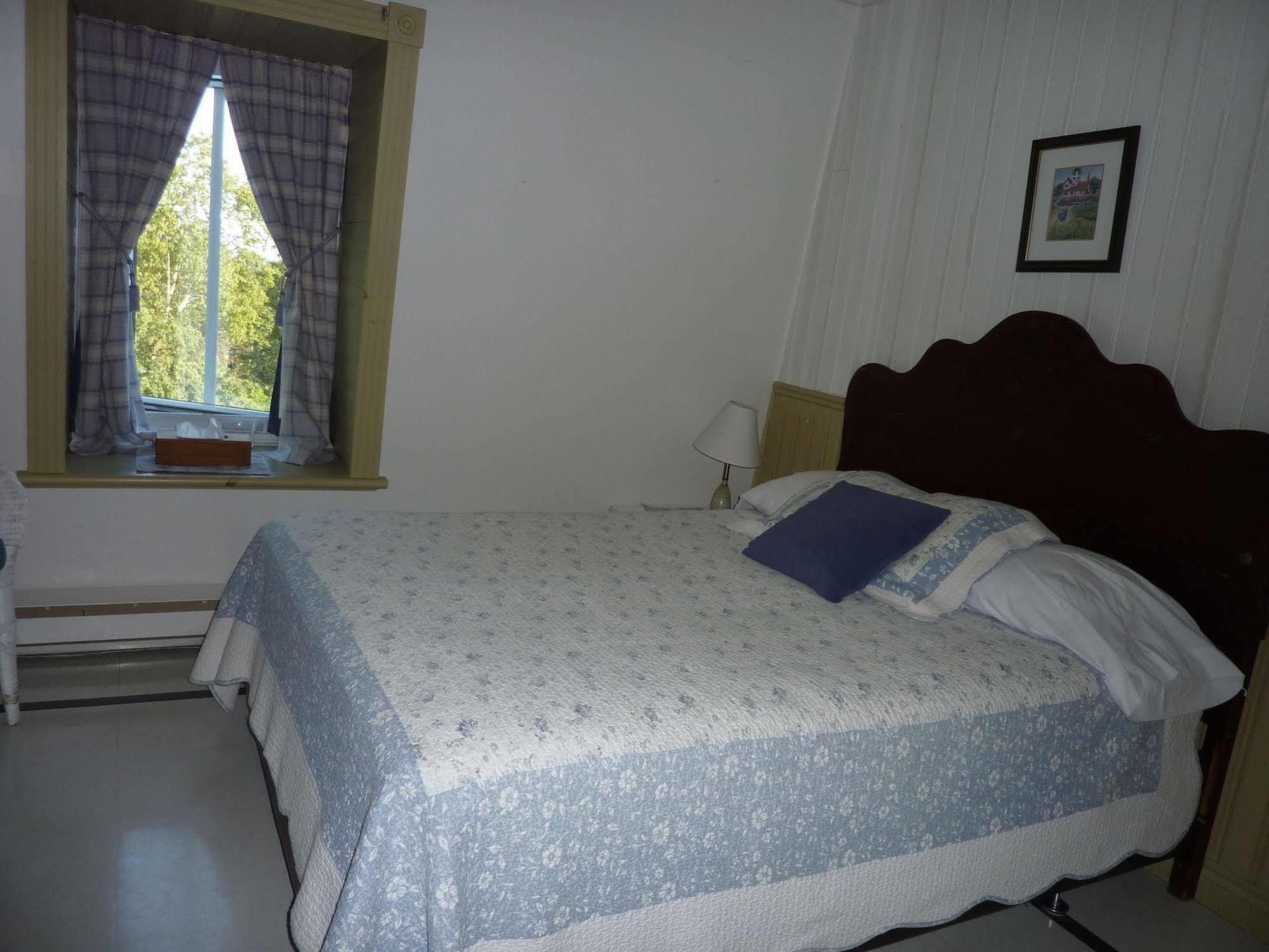 Auberge Petite Plaisance La Malbaie Extérieur photo
