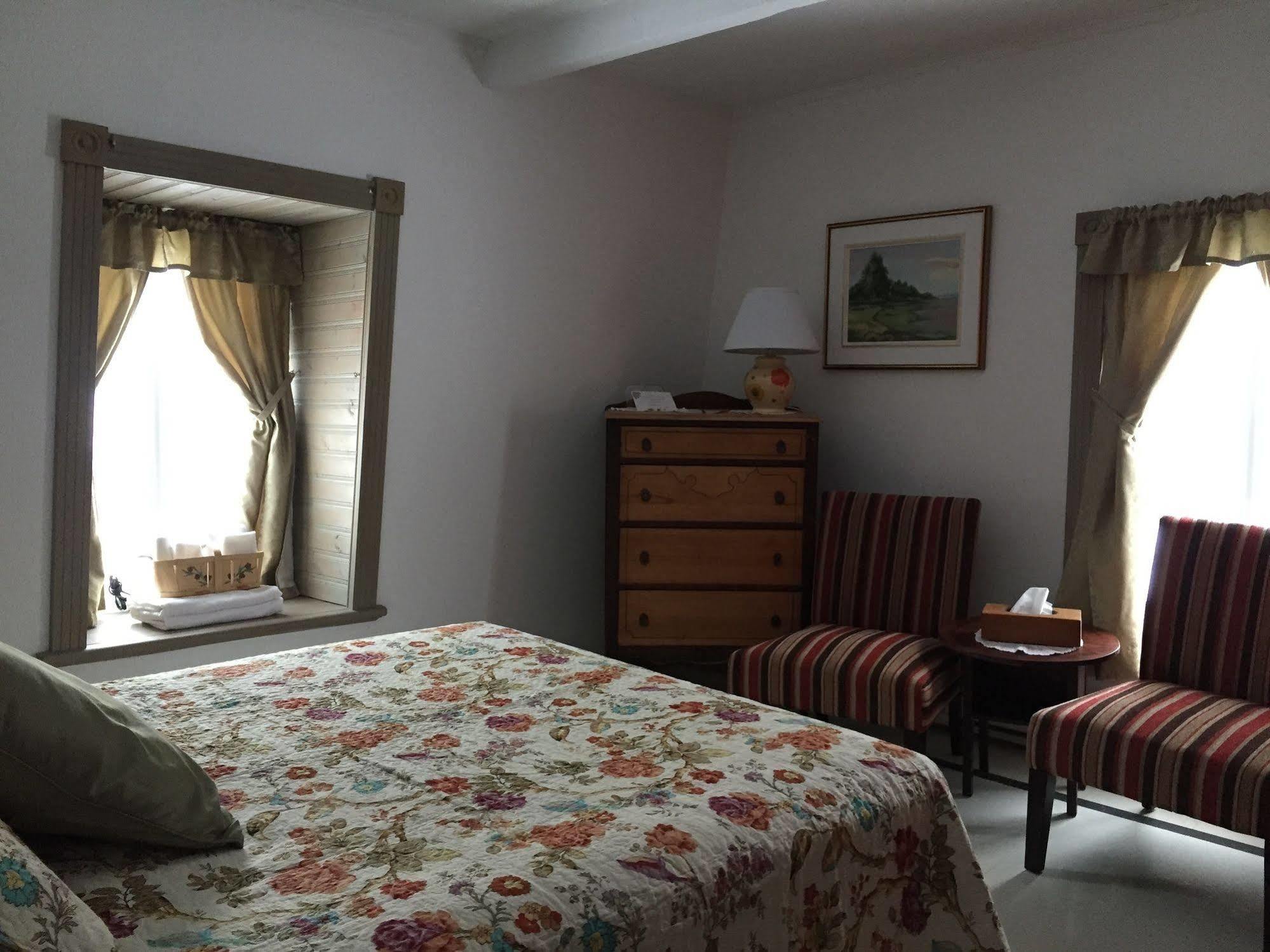 Auberge Petite Plaisance La Malbaie Extérieur photo