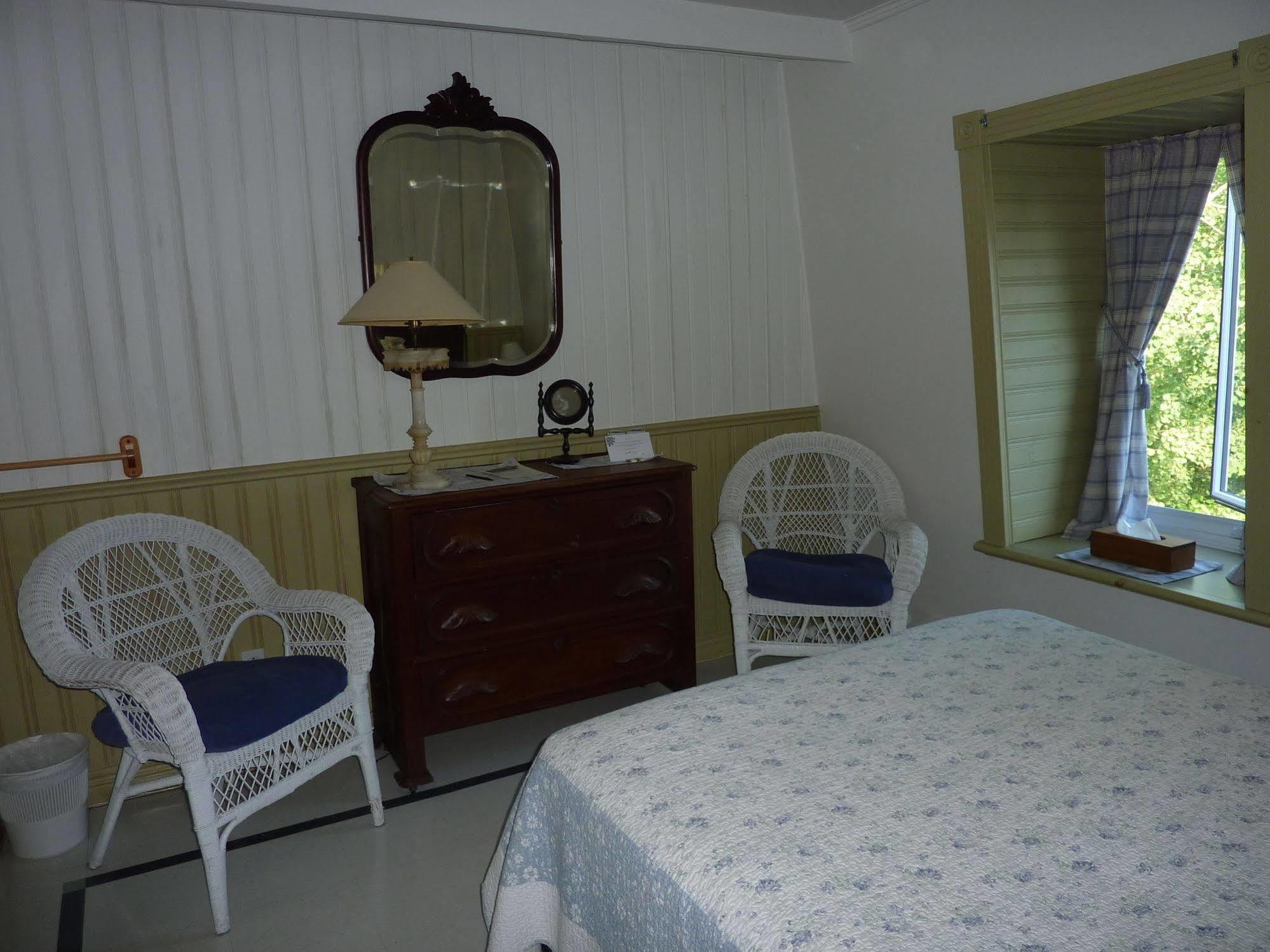 Auberge Petite Plaisance La Malbaie Extérieur photo