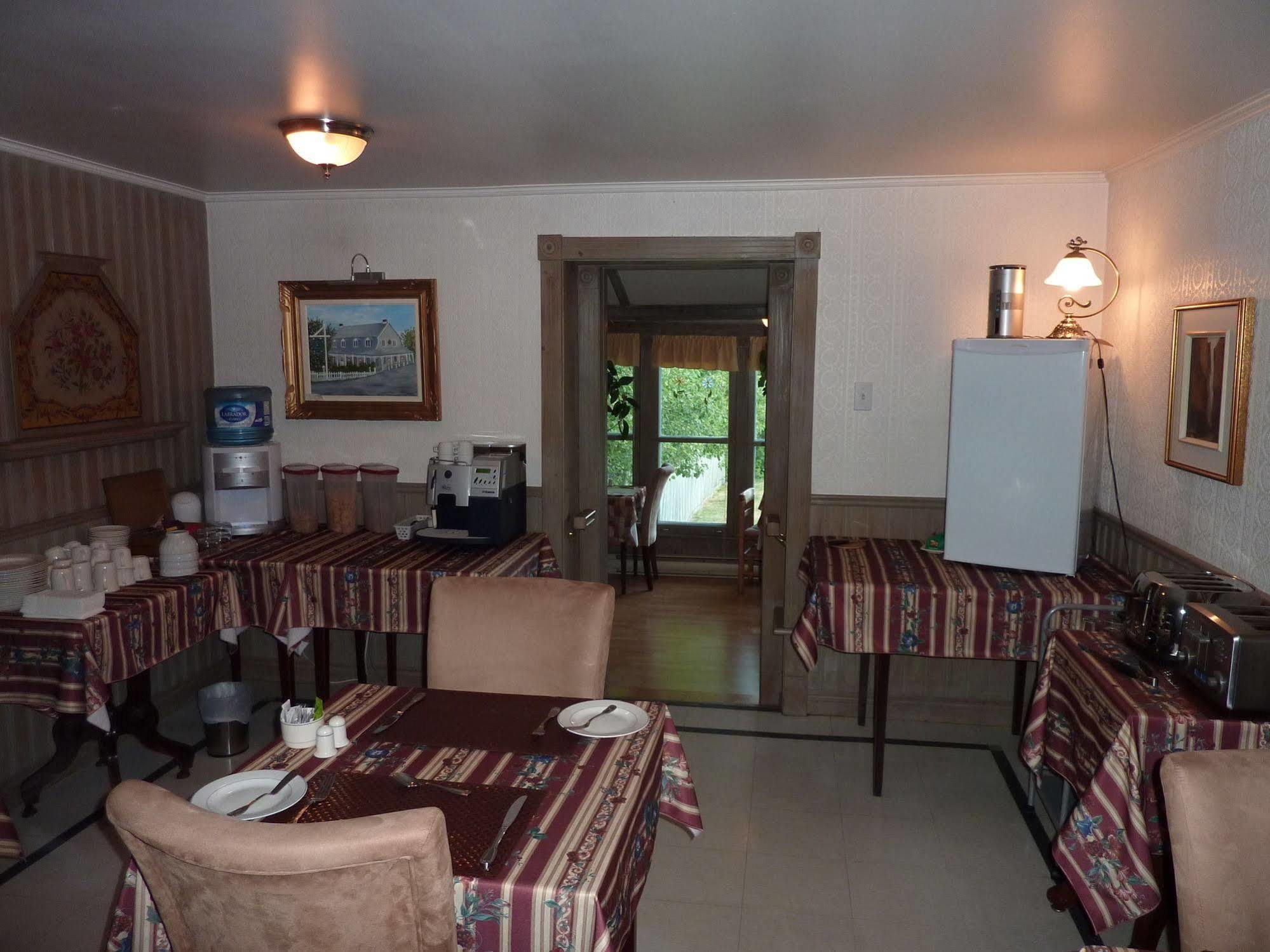 Auberge Petite Plaisance La Malbaie Extérieur photo